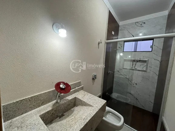 Imagem Linda casa nova com energia fotovoltaica