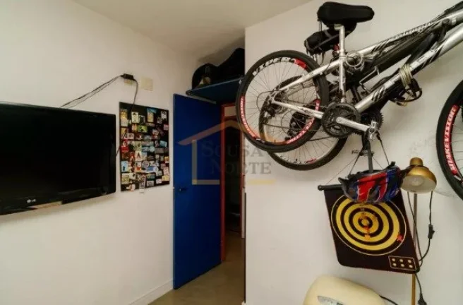 Imagem Apartamento de 3 dormitórios, sendo 1 suíte, localizado na Vila Guilherme. Conta com varanda, cozi...