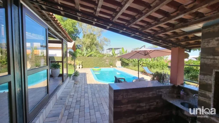 Imagem Ótima casa em bairro residencial entre o centro e a UFSM.