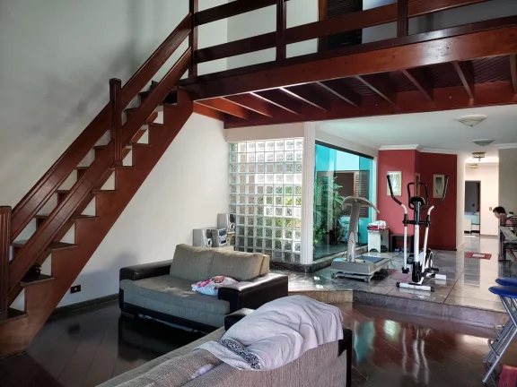 Imagem CASA ASSOBRADADA