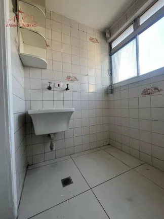 Imagem Apartamento Reformado - 63 m² - 2 Dorms - Horto do Ypê
