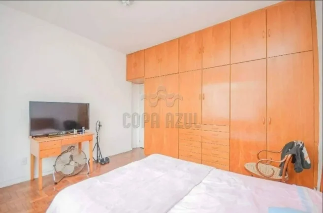 Imagem Copacabana - Residencial › Apartamento com 3 quarto(s) a Venda