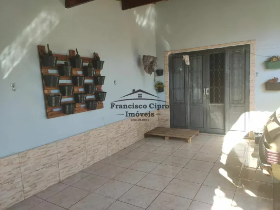 Imagem Casa à venda no bairro Jardim Esperança - Guaratinguetá/SP