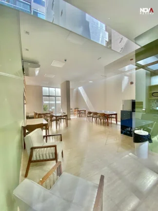 Imagem Já viu um apê de 2 quartos com cara (e espaço) de 3?

Prepare-se pra se surpreender com esse apê...