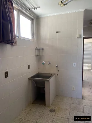 Imagem Alugo Casa - Ótima Localização para Clínica, Comércio ou Moradia em Atibaia