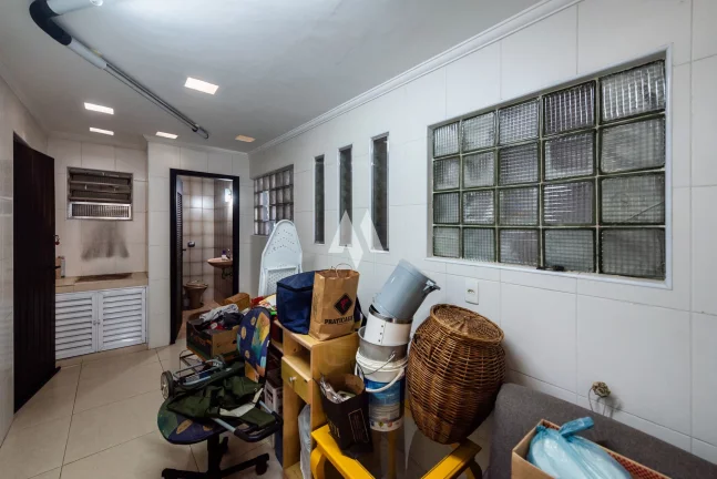 Imagem Casa Padrão para venda comercial no bairro do Macuco em Santos