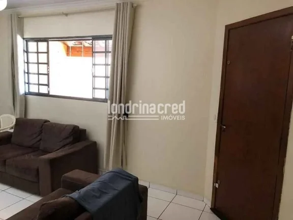 Imagem Casa Ampla na Zona Norte de Londrina – 382m² de terreno, 180m² construídos, 3 quartos, 5 vagas e espaço para futura área gourmet!
