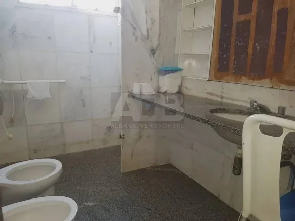 Imagem Cobertura Duplex à venda no Leblon, 4quartos, 326m2, 3vagas, vista mar!