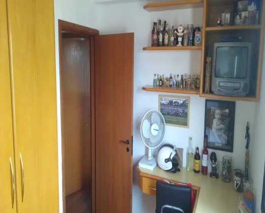 Imagem Apartamento à venda com 3 dormitórios e 2 vagas na Rua Campo Largo - Mooca