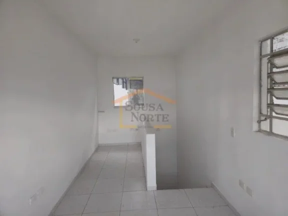 Imagem Galpão comercial para locação
Área total de 1.200m² com piso nivelado a laser e pé direito de ...