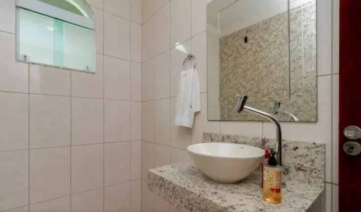 Imagem Sobrado com 3 dormitórios à venda por R$ 615.000 - Jardim Las Vegas - Santo André/SP