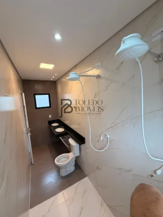 Imagem CASA NOVA 02 DORMITÓRIOS 01 SUÍTE À VENDA – CAIÇARA, PRAIA GRANDE