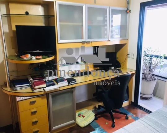 Imagem Apartamento reformado em Perdizes com 4 quartos (2 suítes) e 3 vagas