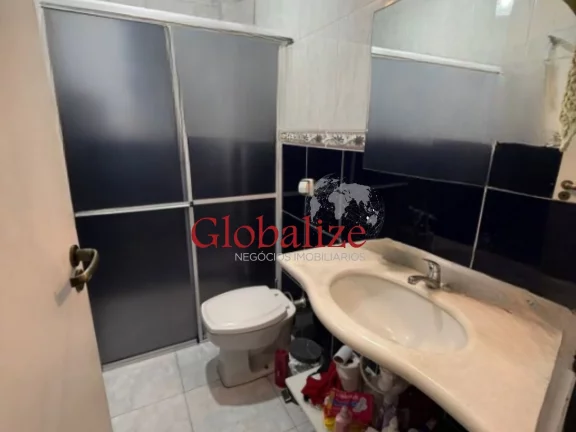 Imagem Casa triplex com 5 dormitórios no Campo Grande em Santos po R$ 2.140.000,00