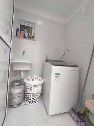 Imagem VENDO CASA 2/4 REFORMADA- SIM