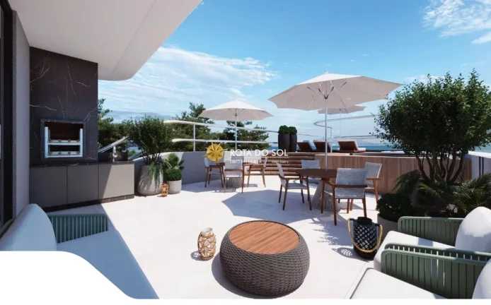 Imagem Monte Carlo Yatchs Cobertura 4 suítes vista mar com piscina Praia Zimbros Bombinhas SC