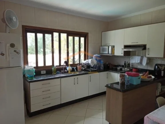 Imagem Casa em condomÃ­nio fechado, 3 dormitÃ³rios, sendo 3 suÃ­tes, todos com armÃ¡rios embutidos, escritÃ...