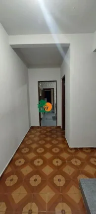 Imagem Casa para Venda em São Roque, Vila Junqueira, 3 dormitórios, 1 banheiro, 3 vagas