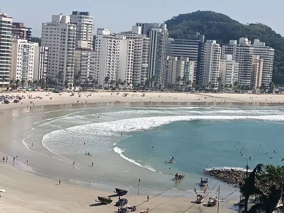 Imagem Apartamento com 3 dormitórios à venda, 117 m² por R$ 1.500.000,00 - Astúrias - Guarujá/SP