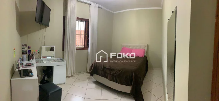 Imagem Sobrado com 3 dormitórios à venda, 180 m² por R$ 950.000,00 - Vila Moreira - Guarulhos/SP