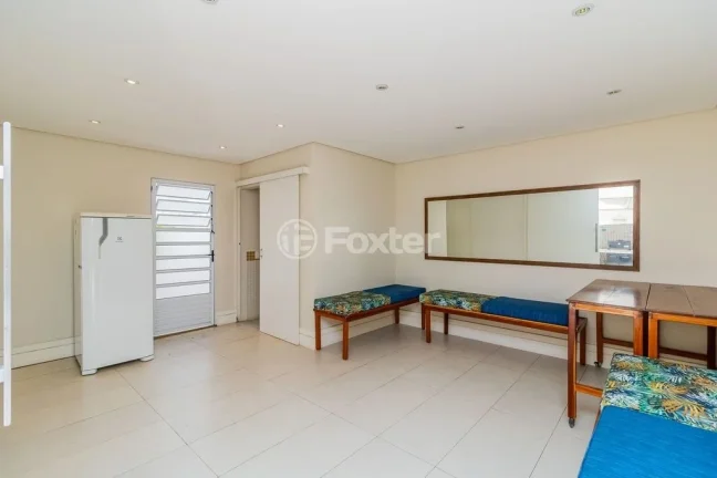 Imagem Apartamento 108M², 2Q, 1 Sala Estendida, 1 Banheiro, Dependência Completa de Serviço, Piscina, Salão de Festas, Portaria 24h.
