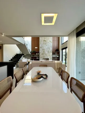 Imagem Casa em Condominio 4 Dormitórios - Bairro Marina