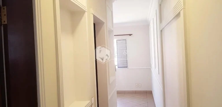 Imagem SOBRADO À VENDA, COM 200M² COM 3 DORMS SENDO 1 SUÍTE COM 2 VAGAS E ARMÁRIOS EMBUTIDOS NA COZINHA - OPORTUNIDADE VILA ROMANA