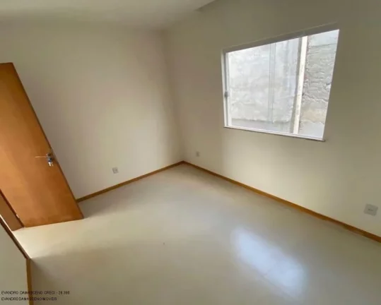 Imagem Casa de Luxo em Condomínio: 4 Quartos, 3 Suítes em Catu de Abrantes, Camaçari-BA - Venda ou Locação!