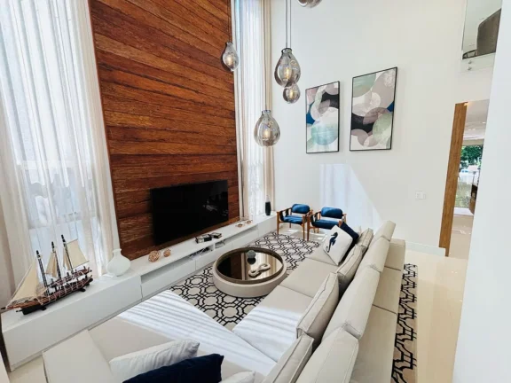 Imagem Luxuosa Casa à Venda na Riviera de São Lourenço Módulo 12 - 6 Quartos, 6 Suítes, 3 Salas, 4 Vagas - Área Externa Espetacular!