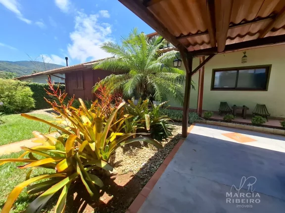 Imagem Casa Encantadora no Rio Vermelho, com acesso a praia