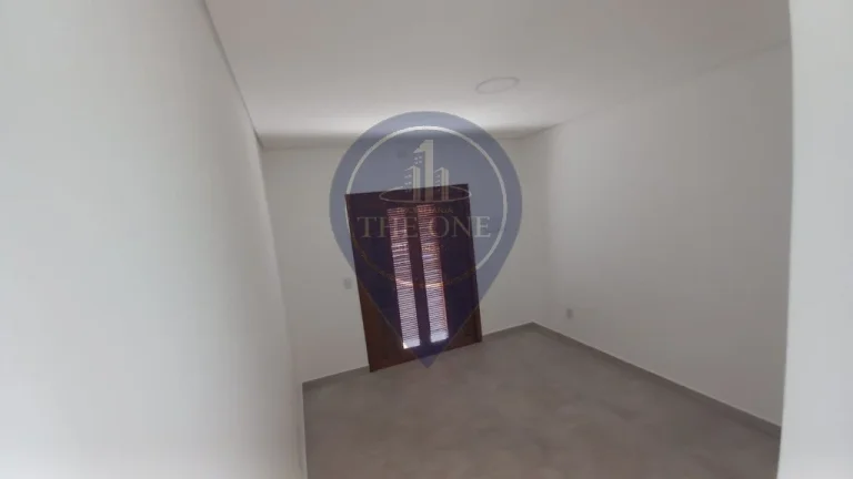 Imagem Casa de Luxo para Locação em São Paulo-SP no Paraíso do Morumbi: 3 Quartos, 1 Suíte, 2 Salas, 3 Banheiros, 200 m².