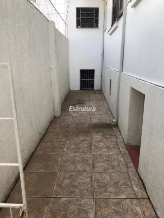 Imagem Linda casa de cinco dormitórios no bairro Nossa Senhora de Lordes.