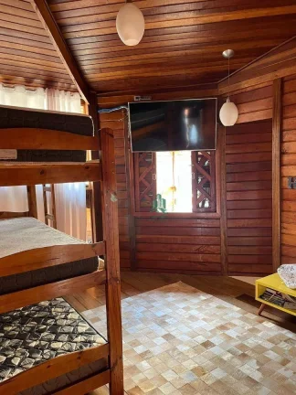 Imagem Chácara com 3 dormitórios à venda, 2000 m² por R$ 2.000.000,00 - São Bento - Arujá/SP