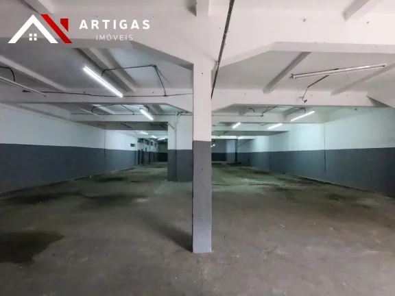 Imagem Alugo Galpão no Belenzinho A.C 1500 m2 com entrada para caminhões - 2 Pisos