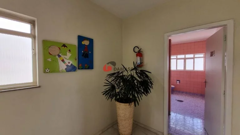Imagem Sobrado à venda, Olímpico