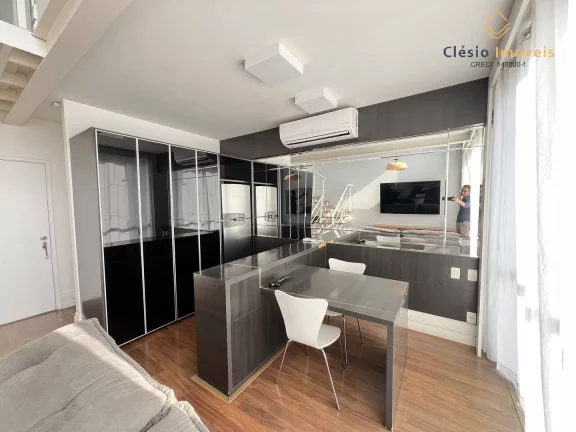 Imagem Duplex 1 Quarto | 2 Vagas | Varanda | 65m² Útil | Berrini - SP