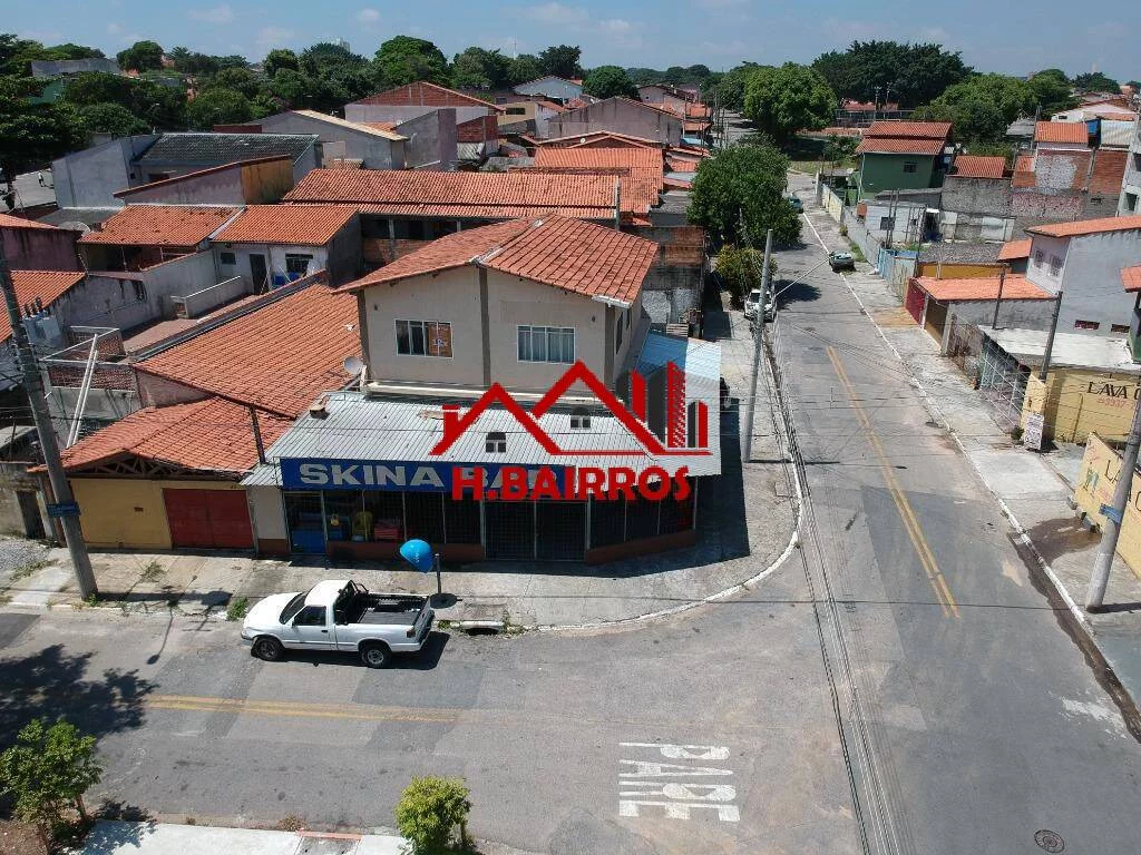 Imagem Ponto Comercial de esquina à Venda próximo a Linha Verde
