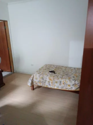 Imagem Sobrado à Venda em Santo André-SP, Bairro Casa Branca: 3 Quartos, 1 Suíte, 2 Banheiros, 2 Vagas e 120m² de Área