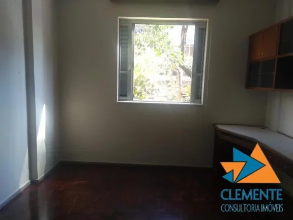 Imagem EXCELENTE APTO. 180 M² 04 QTOS SENDO 01 SUITE-OPORTUNIDADE