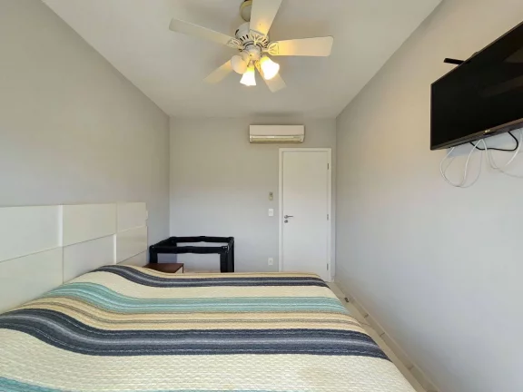 Imagem Deslumbrante Cobertura de 5 Quartos com Vista para Serra no Módulo 7.