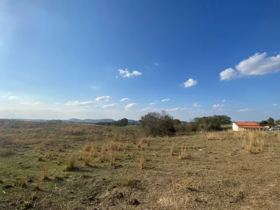 Imagem Área de 90.857m² a venda no Bairro dos Ferreiras em Porangaba/SP.