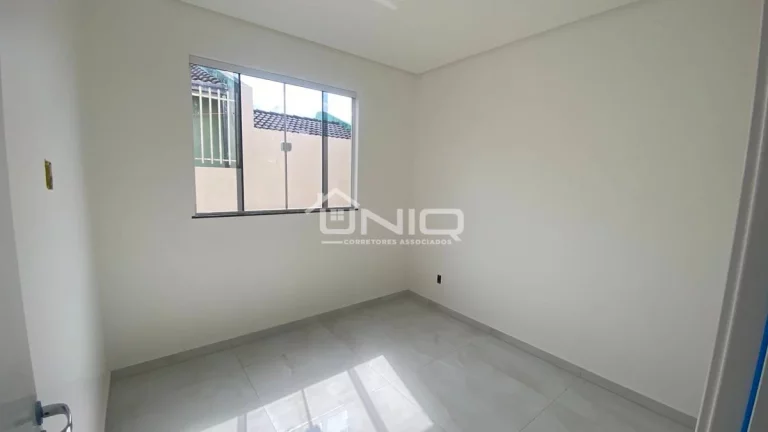 Imagem Casa Suíte + 02 Quartos - Cristo Rei