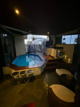 Imagem Apartamento à venda na Vila Suzana, São Paulo-SP: 1 quarto, 1 suíte, 2 vagas e 89m², Banheira de hidromassagem na sacada. Venha morar no seu sonho!