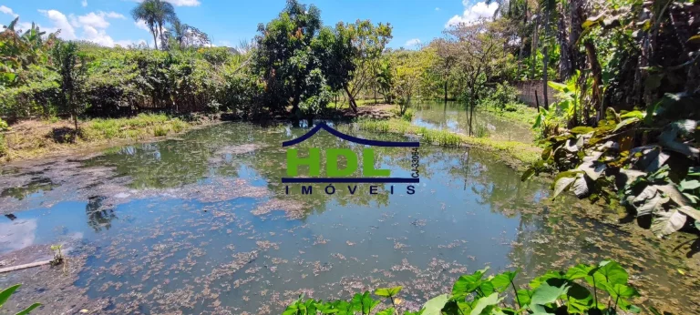 Chácara com 8.778m² no centro de Hidrolândia/GO