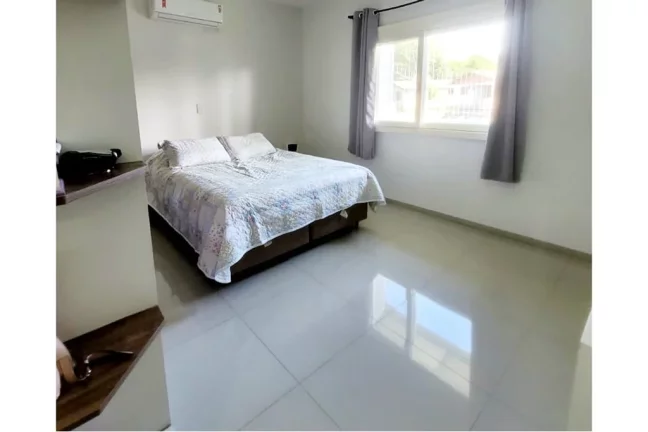 Imagem CADF 137 612511062-13 - Casa à venda no bairro Centro - Sapiranga/RS