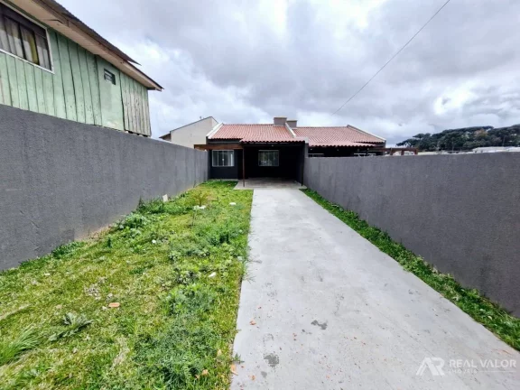 Imagem Casa Modernizada de 03 Dormitórios para Locação no Bairro Gralha Azul em Fazenda Rio Grande