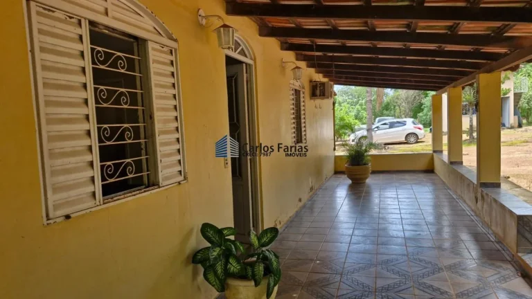 Imagem Chácara para Venda em Brasília, Setor Habitacional Tororó (Jardim Botânico), 3 dormitórios, 1 suíte, 3 banheiros, 4 vagas