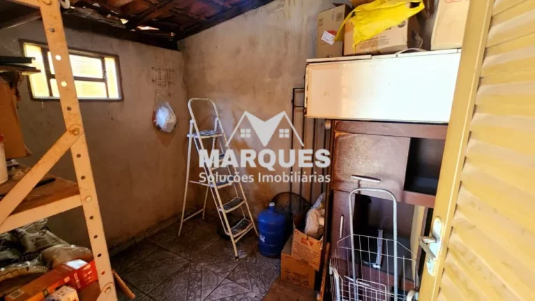 Imagem 2 Casas no Jardim Amanda II, Oportunidade Imperdível!