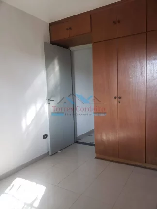 Imagem Sobrado com 3 dorm. + 2 vagas - Jardim Ivana
