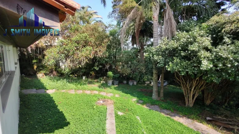 Imagem CASA EM TERRENO 4.072m². ZONA MISTA. PERFIL DE CHÁCARA OU COMERCIAL.